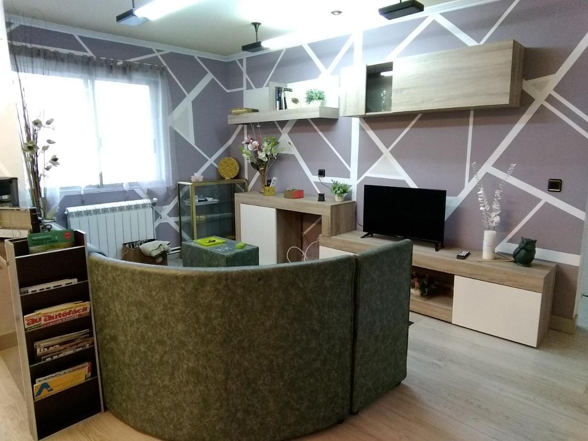 Apartamento Jubells Milladoiro