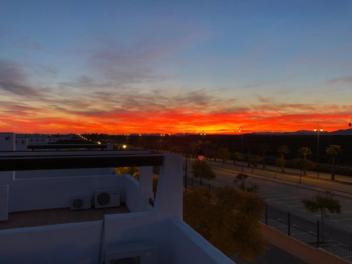 2 Bedroom Condado De Alhama *
