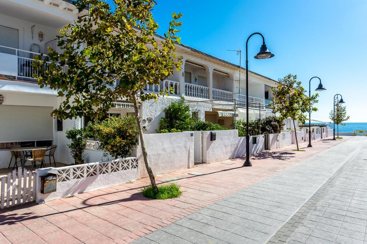 Holiday home Lets In The Sun La Cala Beachside Townhouse *