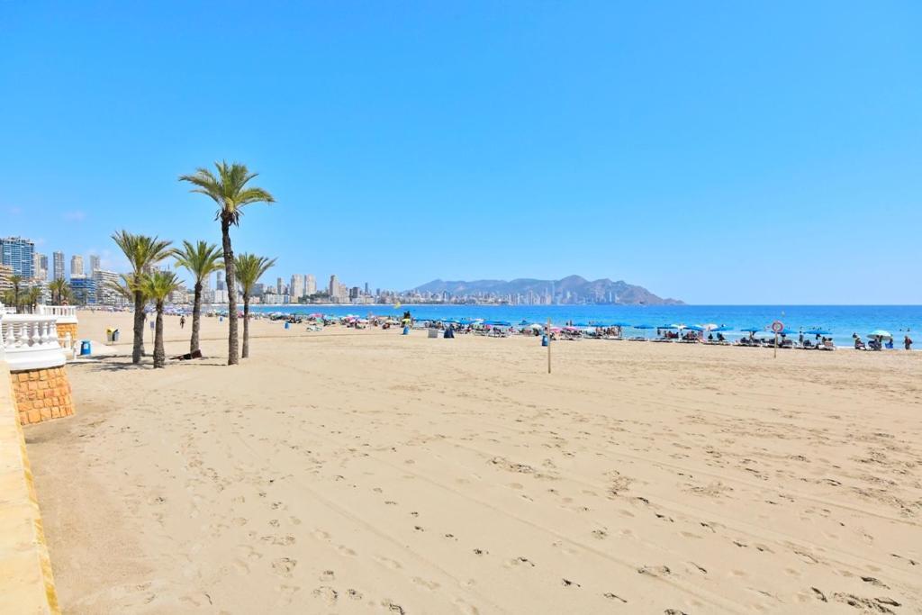 Apartment 70sqm Private Terrace In Front Of The Sea & 107sqm Brand New Benidorm