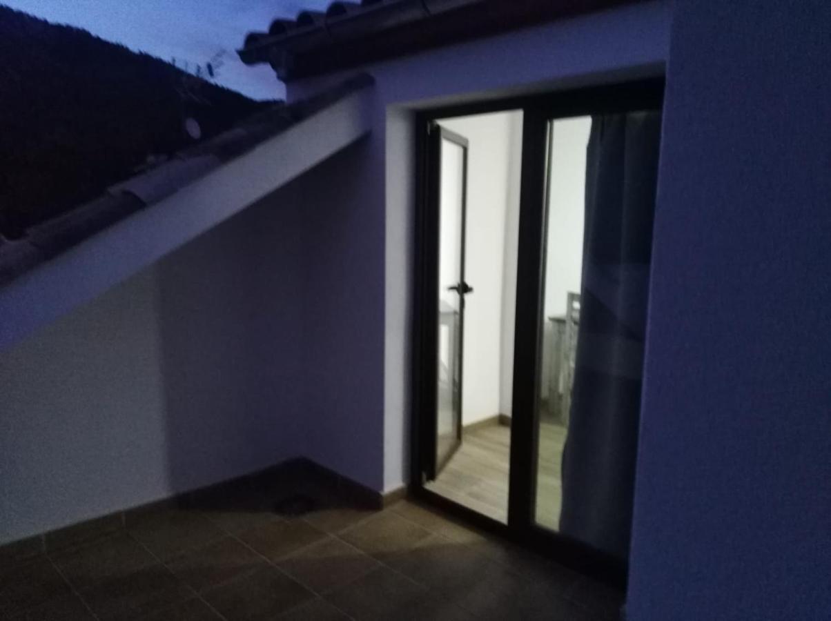 Buena Vista 4 *