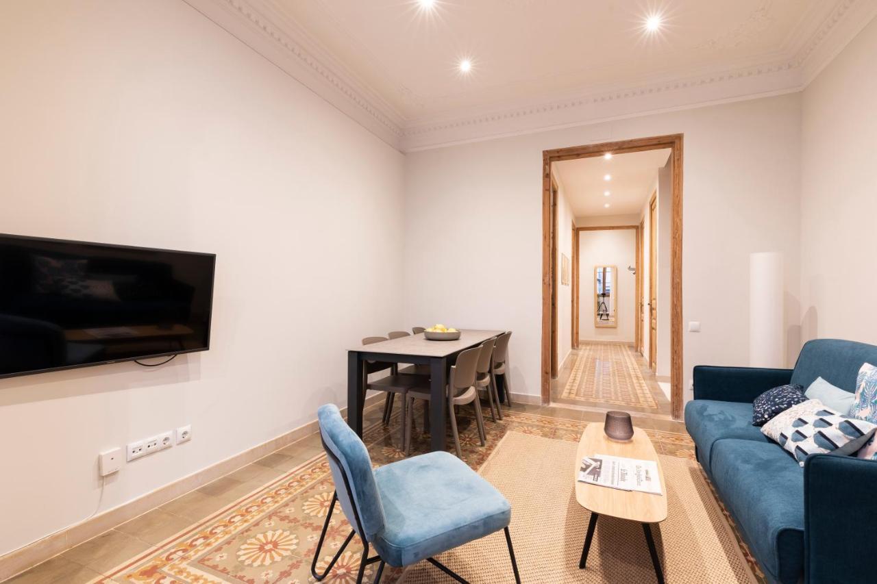 Aspasios Gracia Apartment