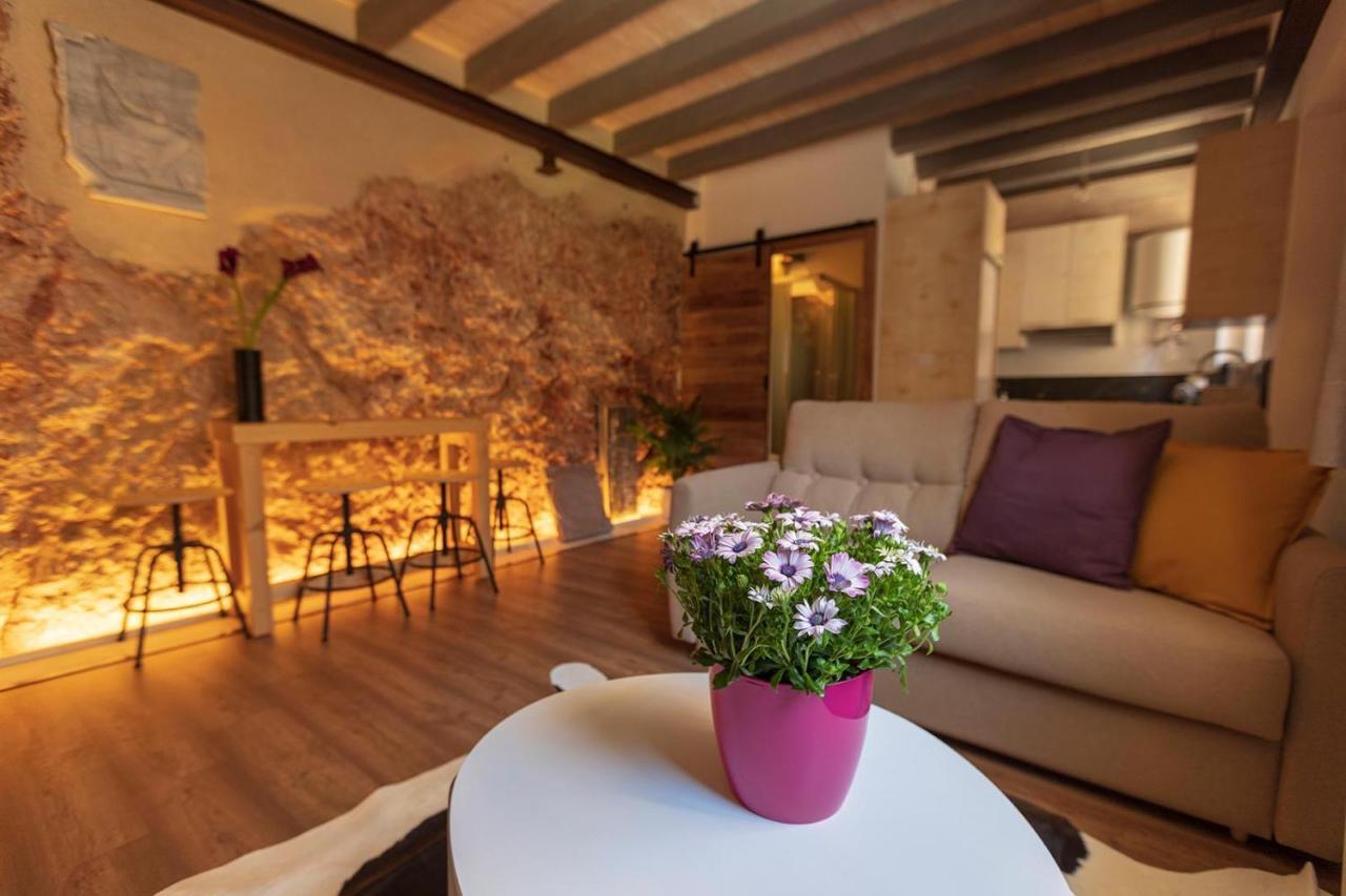 Domus Lapidis - El Taller Apartment Bogarra