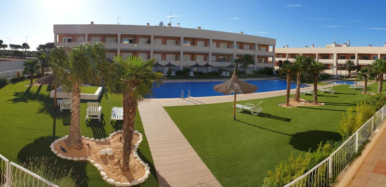 Bahia Playa Port Mari