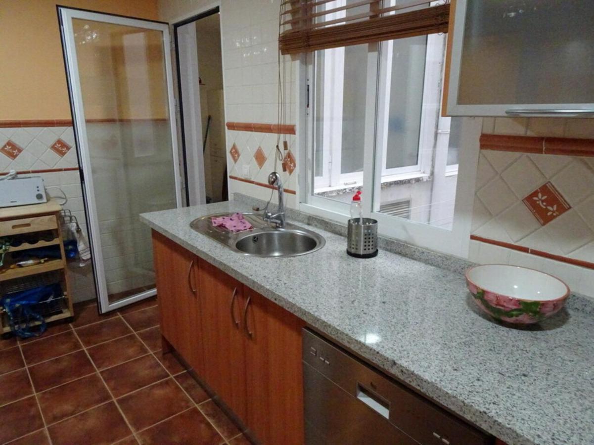 Center Paseo Apartment: Renovated With Double Garage Apartment *