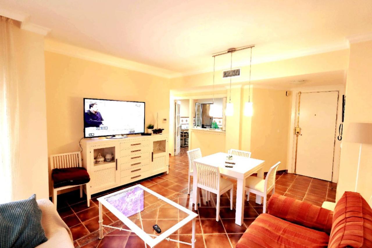 Center Paseo Apartment: Renovated With Double Garage * Almunecar