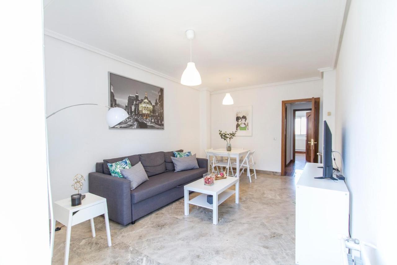 Apartment Piso Confortable Y Muy Luminoso Con Parking *