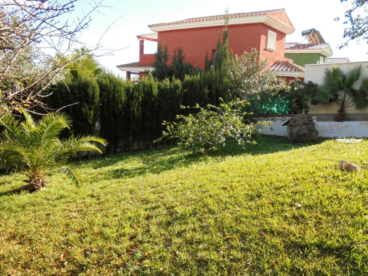Nova Holidays Lek Chalet *