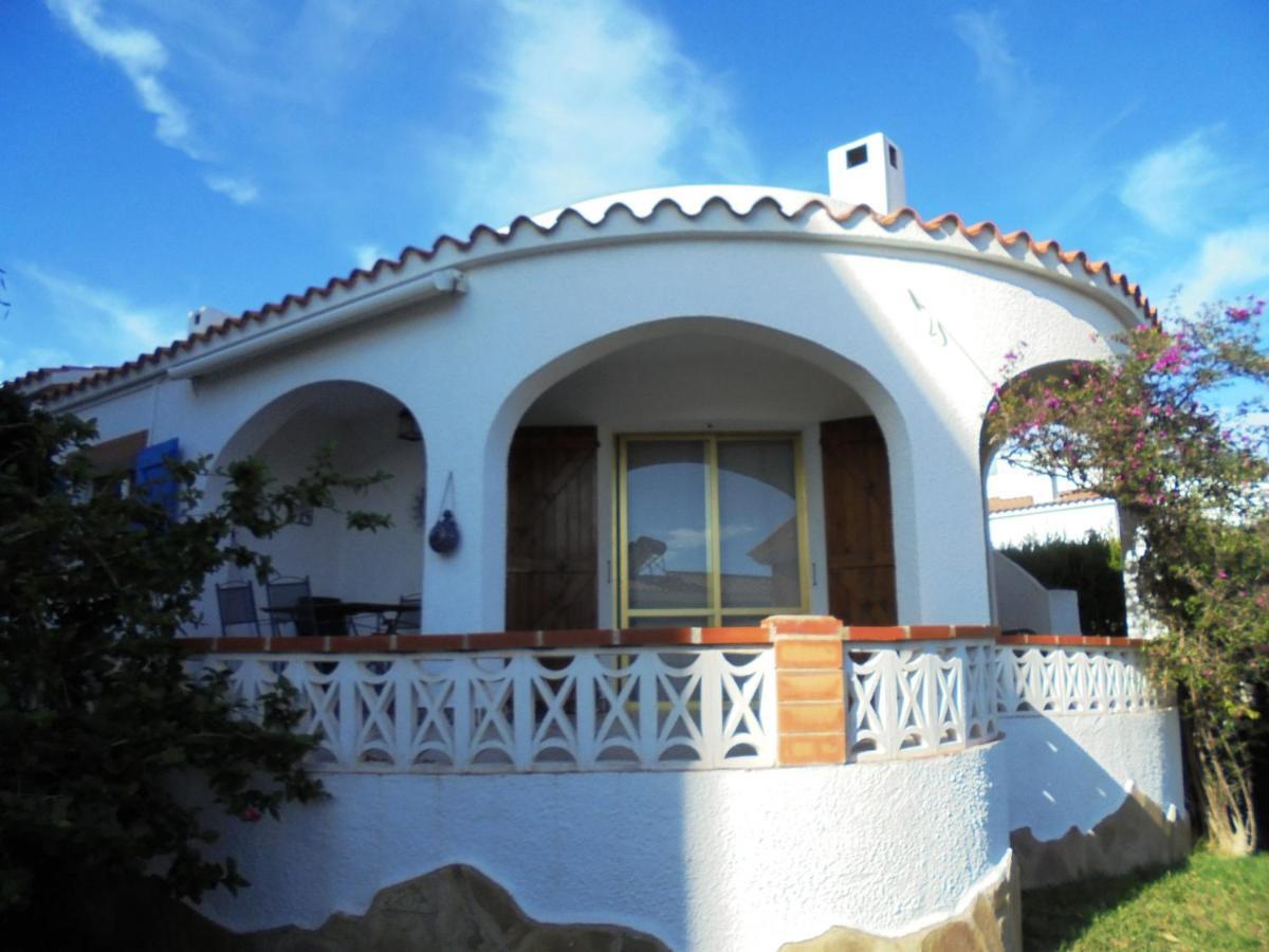 Chalet Nova Holidays Lek