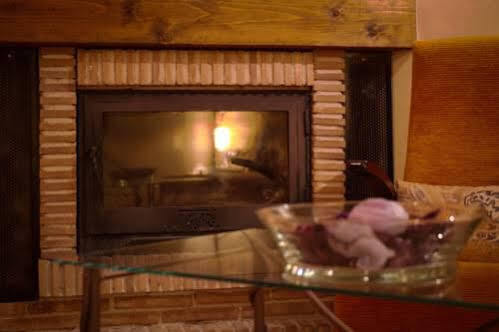 Hotel La Carreteria Camanas
