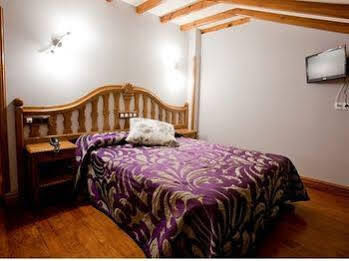 Hotel Don Felix Rioseco (Asturias)