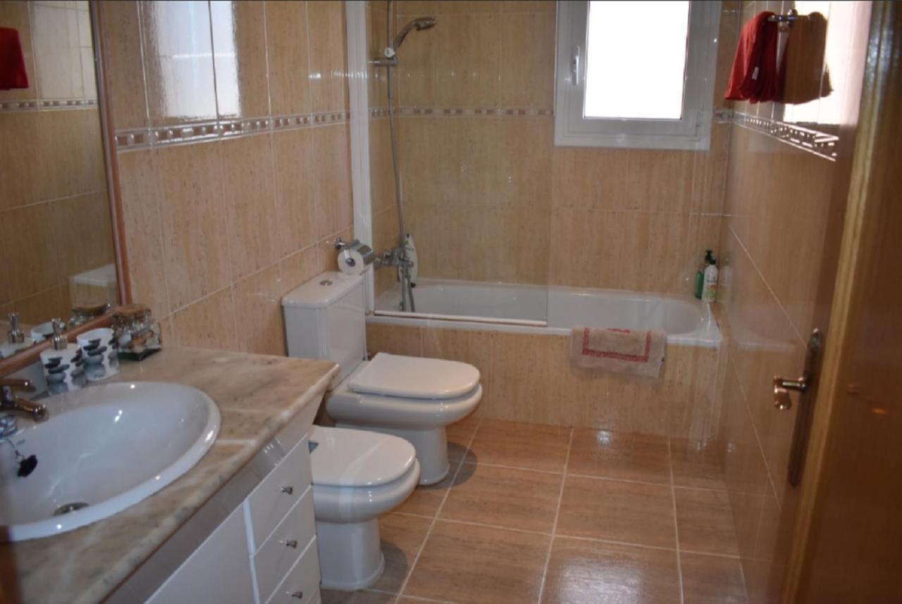 House. Casa Con Piscina Privada Сasa de vacaciones Calafell