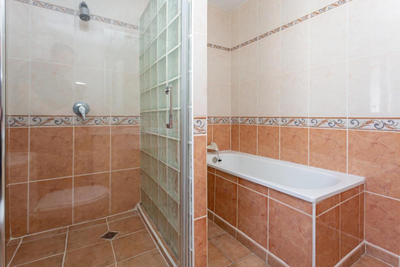 Lets In The Sun La Cala Beachside Townhouse Holiday home