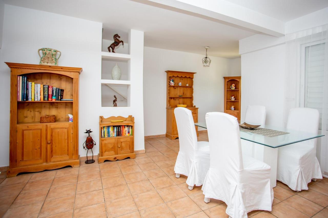 Lets In The Sun La Cala Beachside Townhouse Holiday home