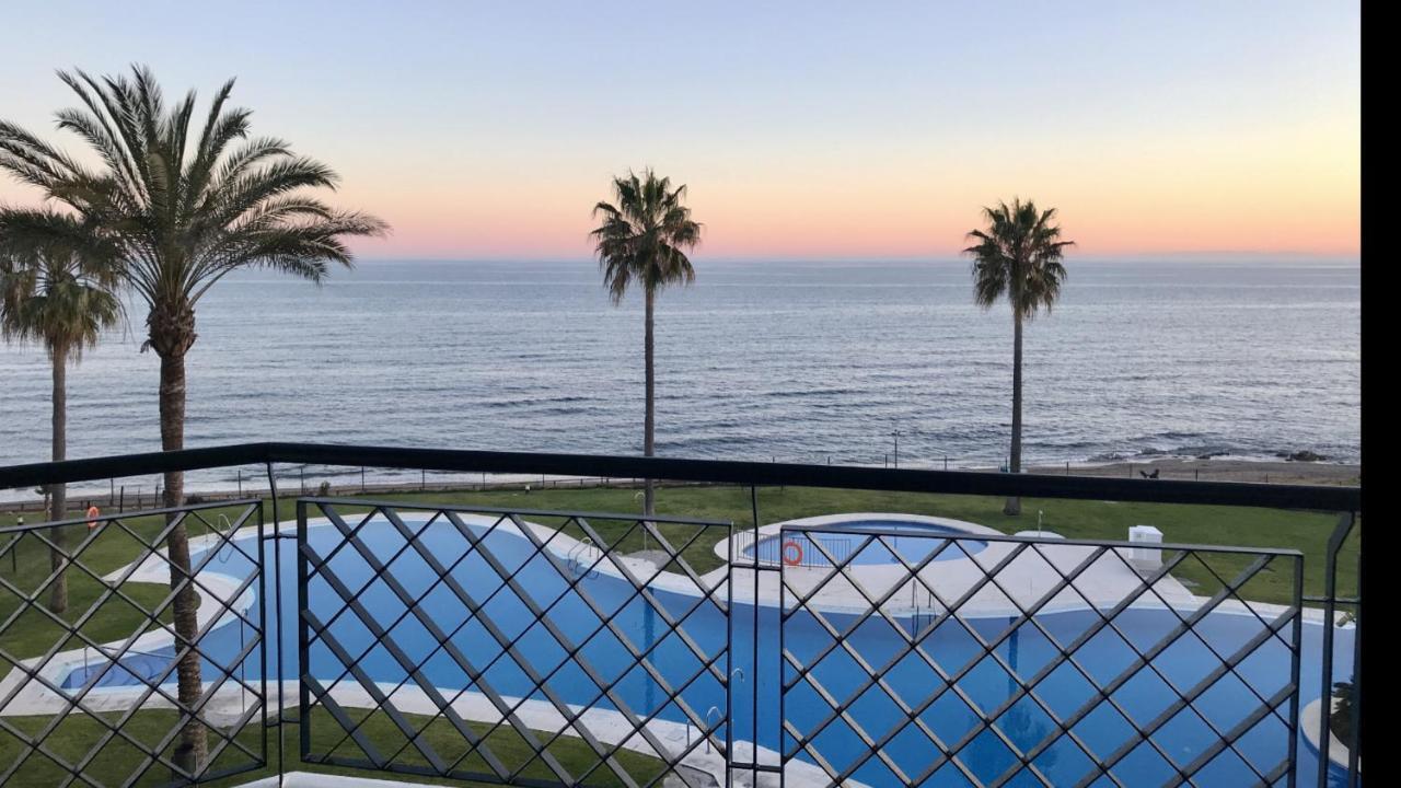 Mi Capricho C16 Beachfront Apartamento Sitio de Calahonda