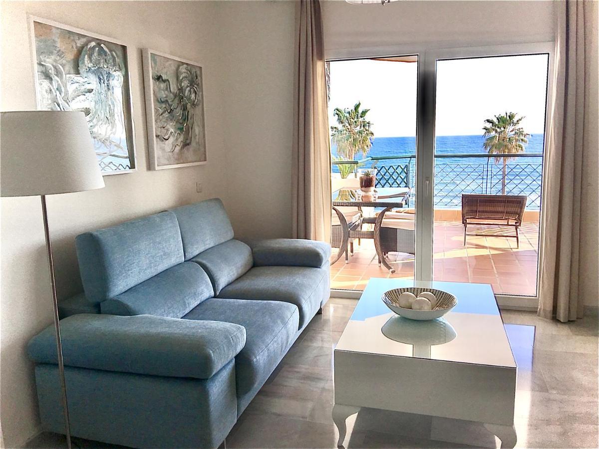Mi Capricho C16 Beachfront Apartamento *