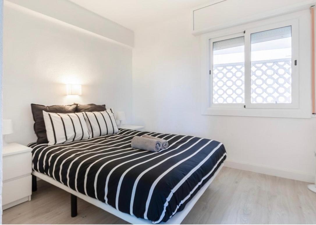 Apartamento Playa Lateral Mar