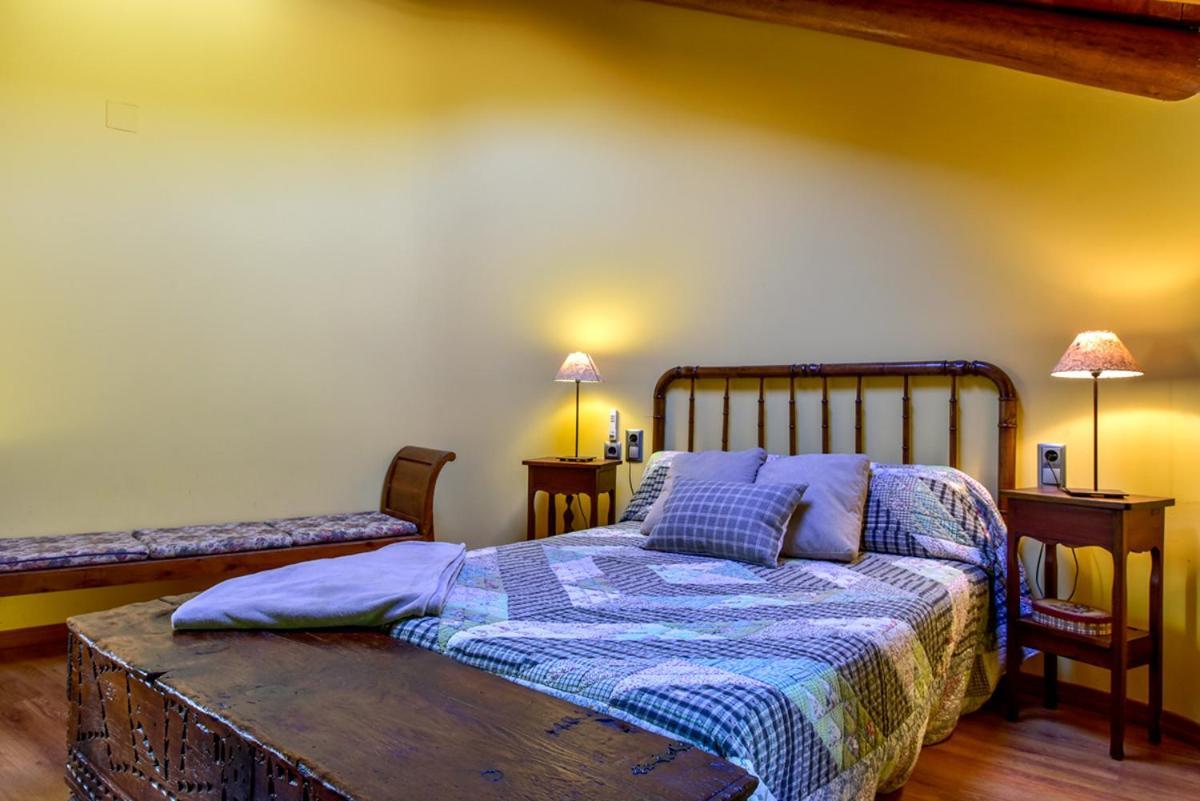 Cal Ginero Holiday home