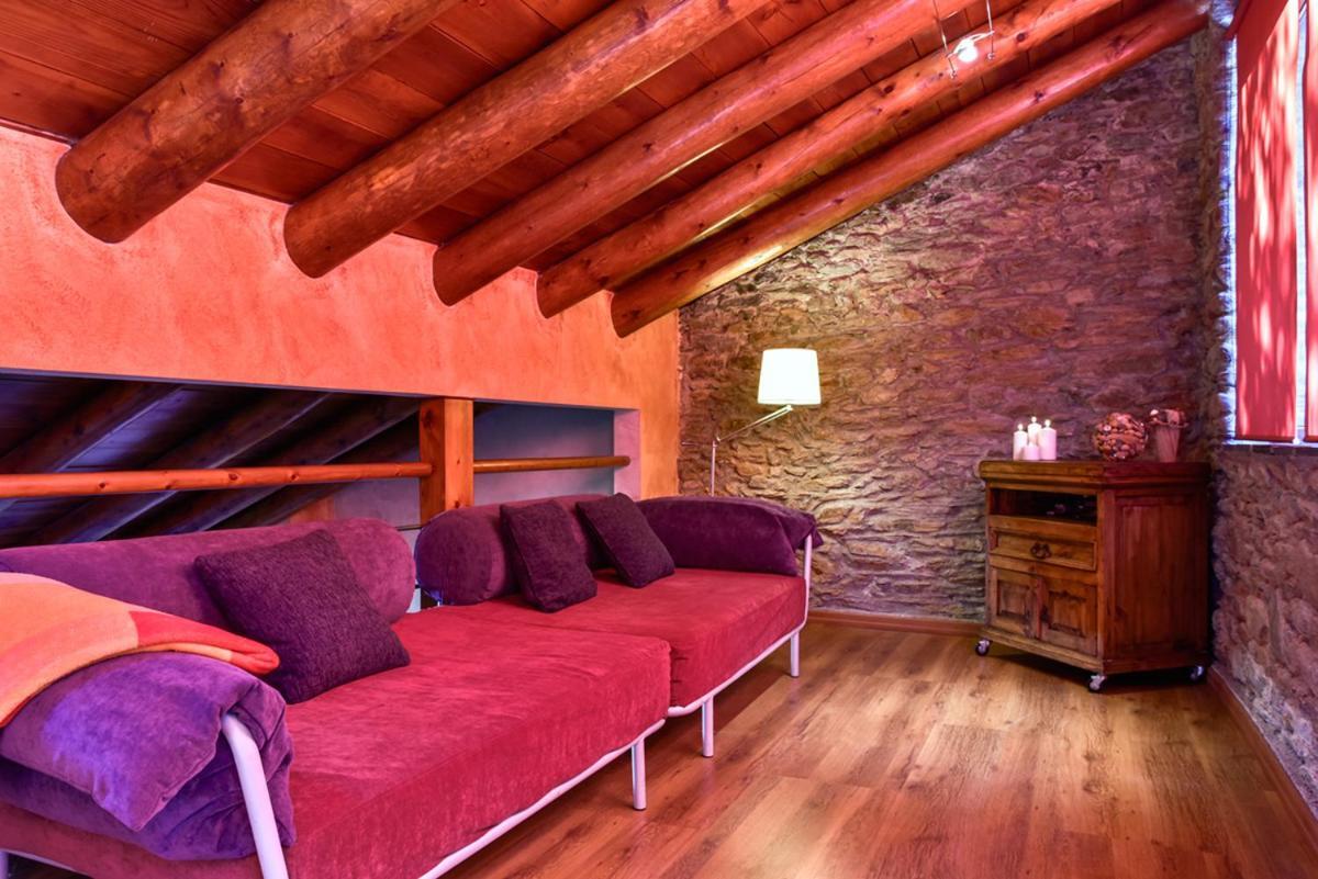 Cal Ginero Holiday home *