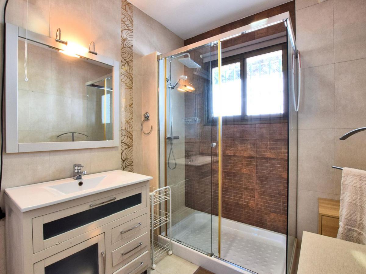 Homely In Benalm Dena With Private Pool Villa Benalmádena