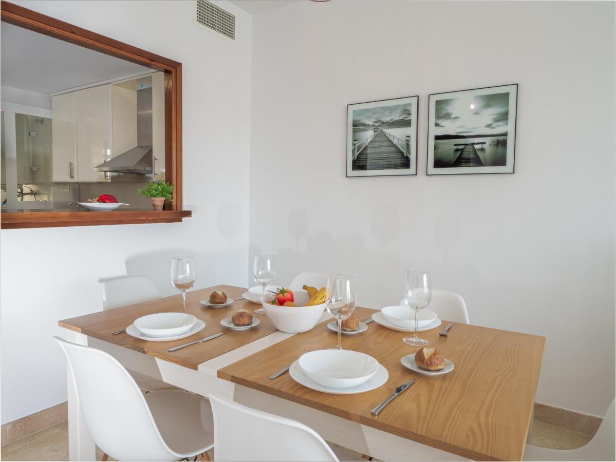 2290-apt With Terrace Sea View And Pools Manilva