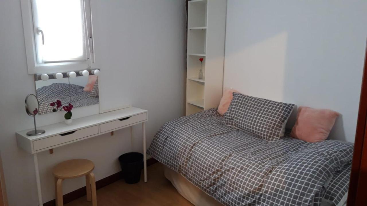 Homestay Acogedora Centro *