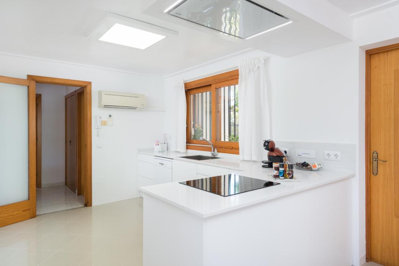 Villa De Lujo Garri-do En Mallorca Portocolom (Mallorca)