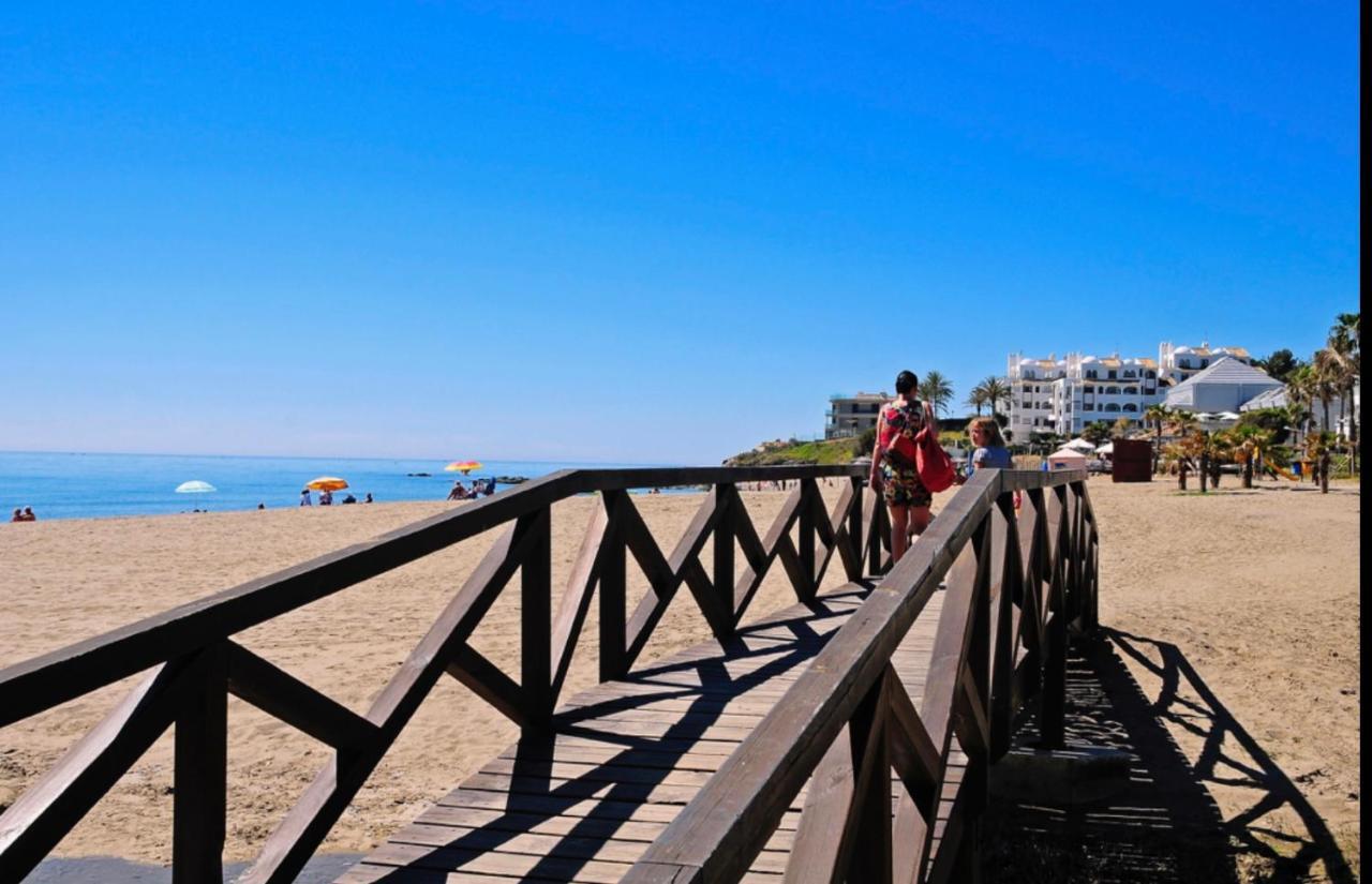 Lovely Sea Views On La Costa Del Sol El Faro