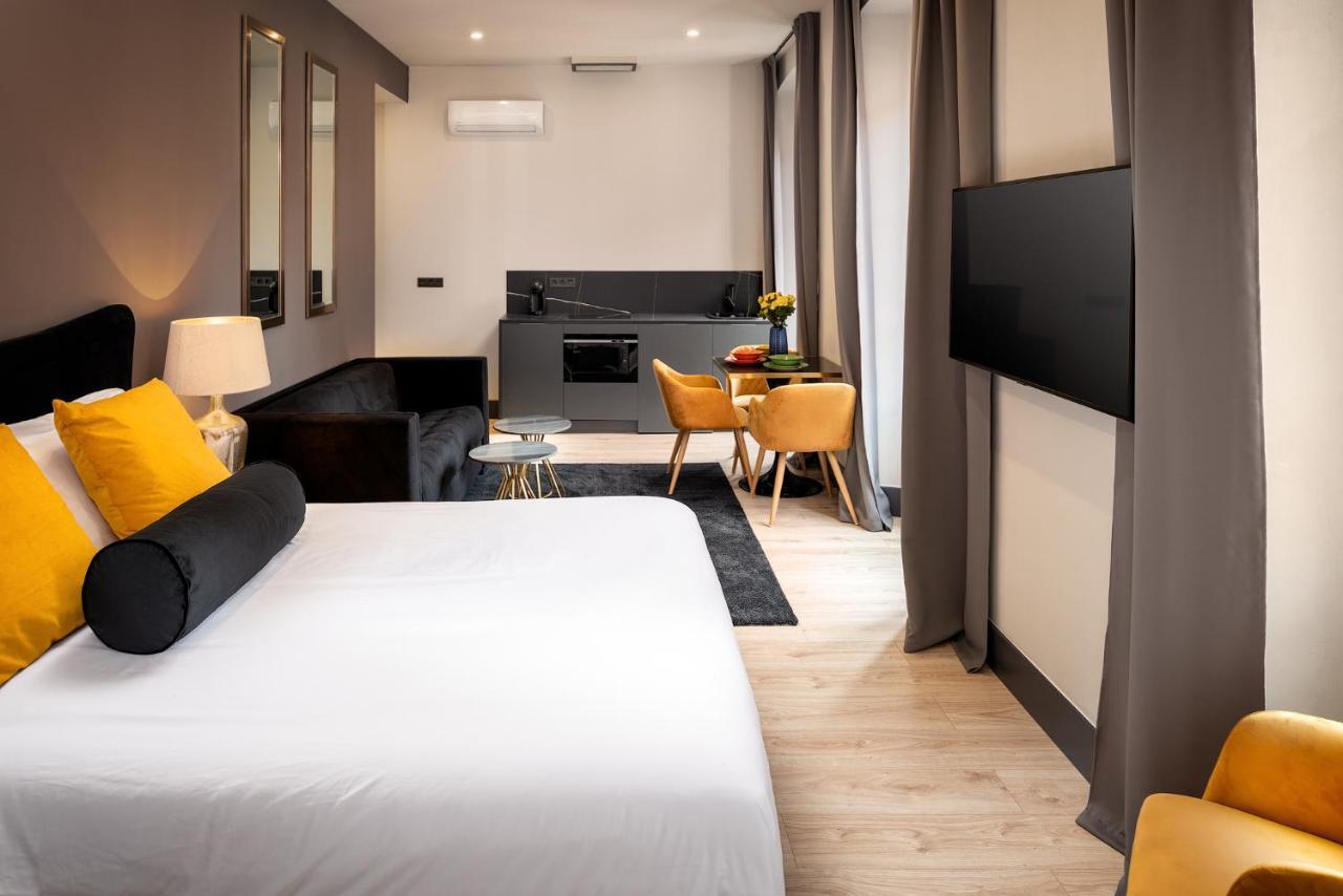 Aparthotel 1907 Gijon