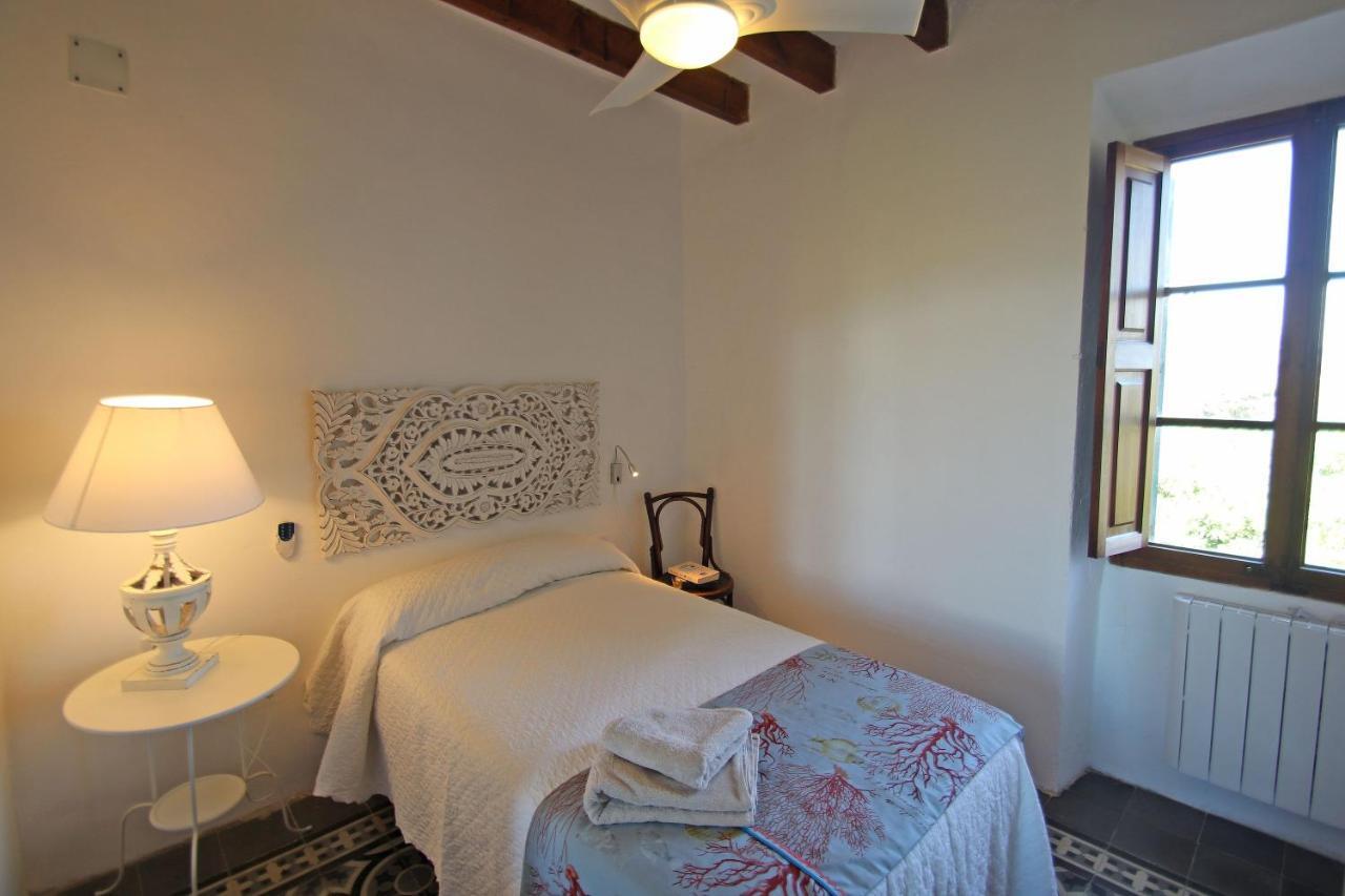 Romaguera 9 Holiday home