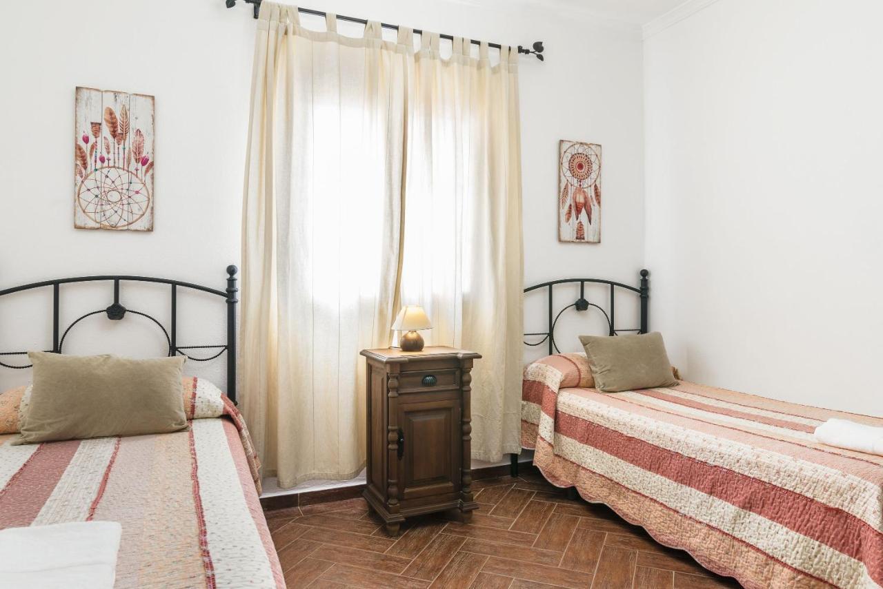 Сasa de vacaciones Casa Familiar La Lobita 1