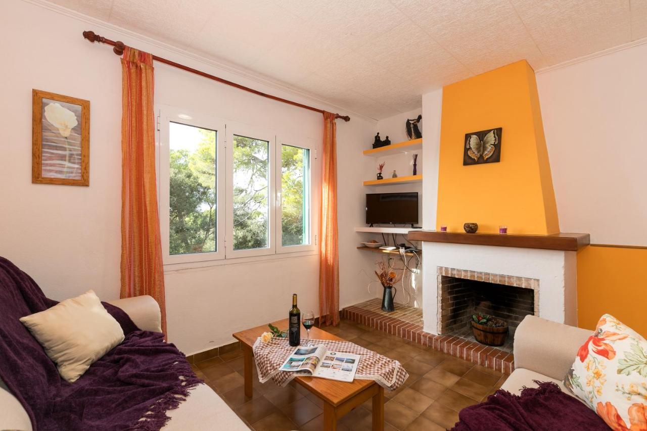 Cerca De Cala Mitjana Apartment