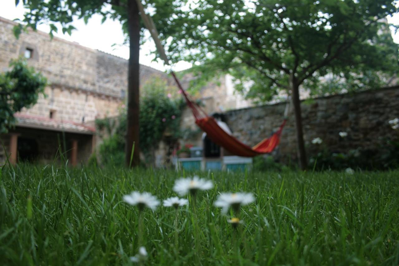 La Sacristana