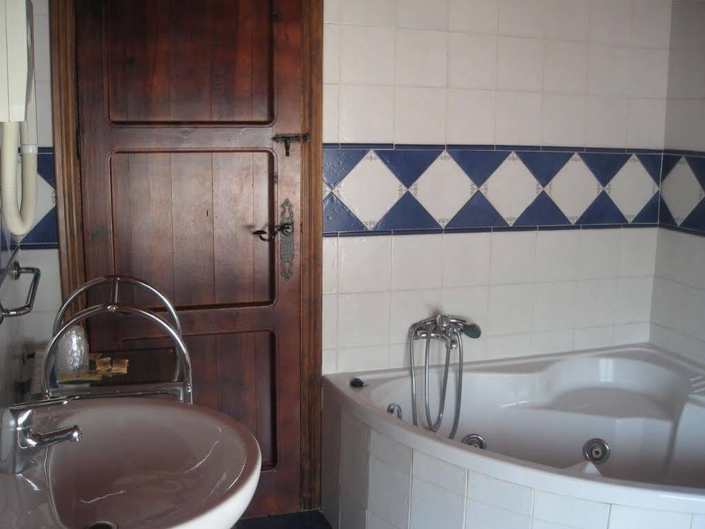 Paraiso De Bujaraiza 3* Coto Ríos