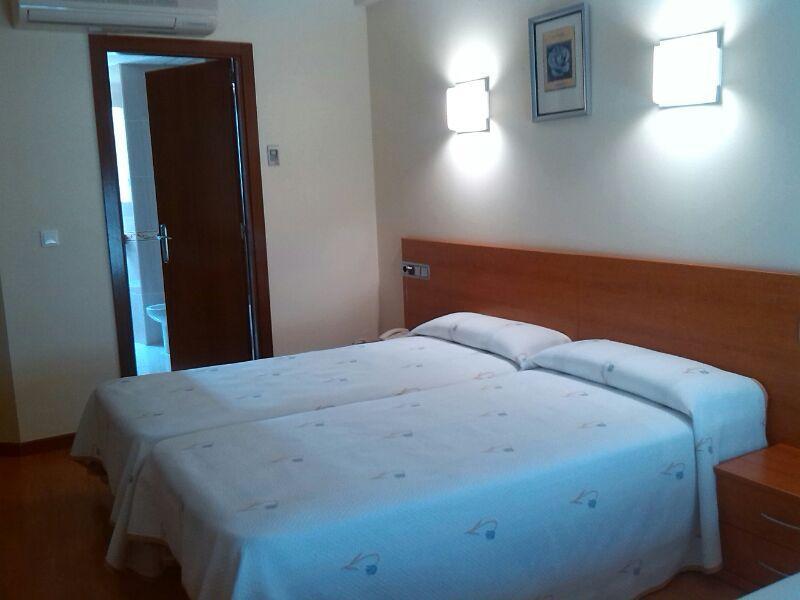 Hotel Zaravencia By Bossh
