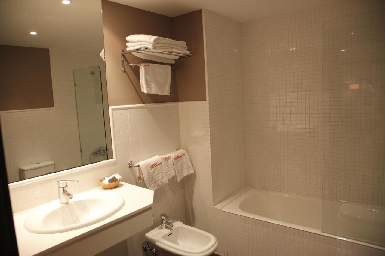 Hotel Cesaraugusta 3*