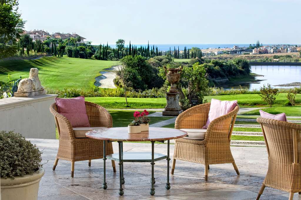 Anantara Padierna Palace Marbella - A Leading Of The World Hotel Benahavís