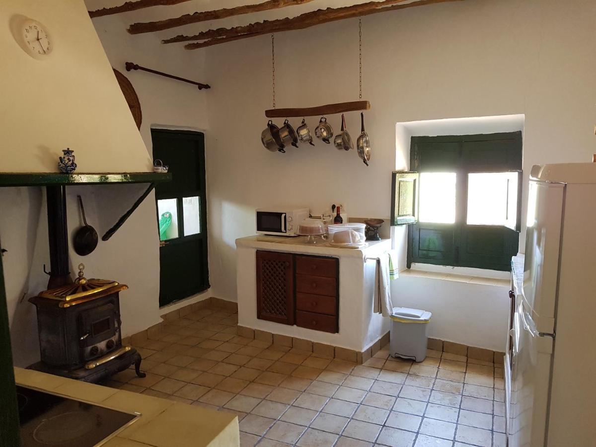 Casa rural Cortijo Romero Venta de Micena