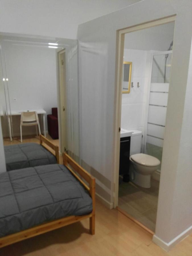 Estudios Cientouno Apartment *