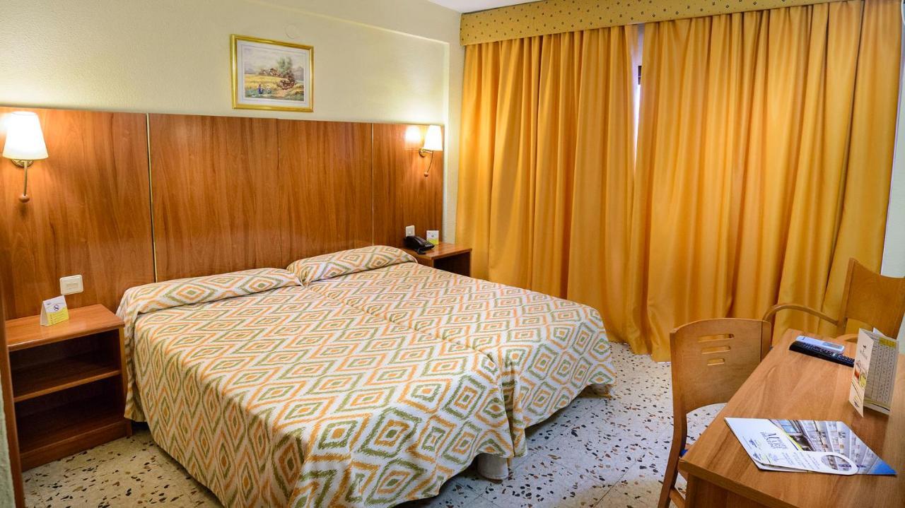 Hotel Mareny 3*
