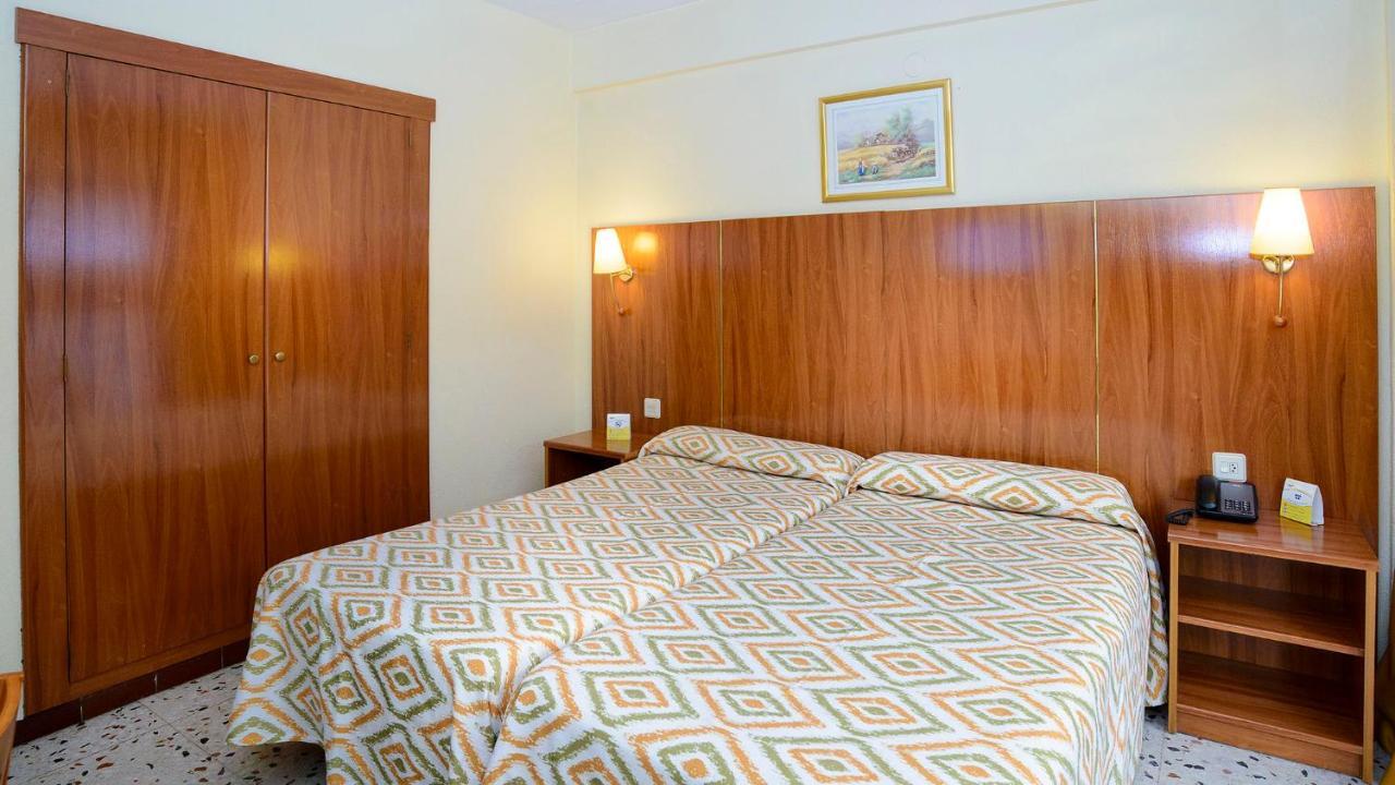 Mareny Hotel 3*