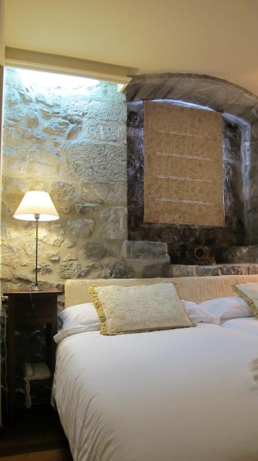 Abadia Del Pirineo Hotel 4*