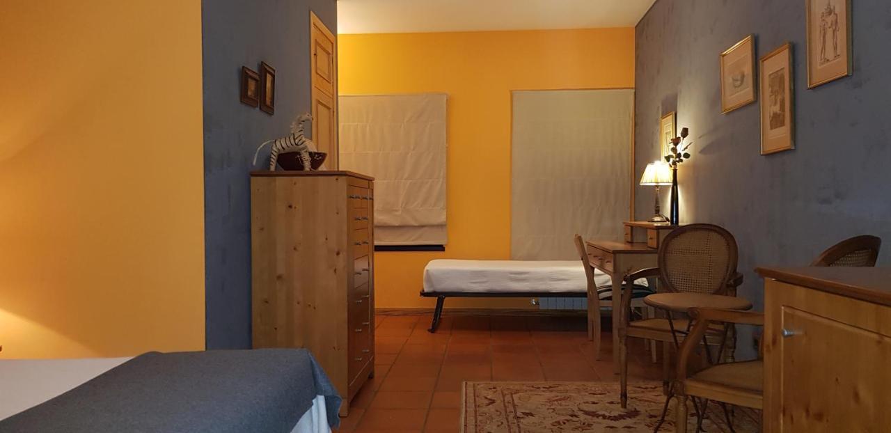Hotel Sara De Ur