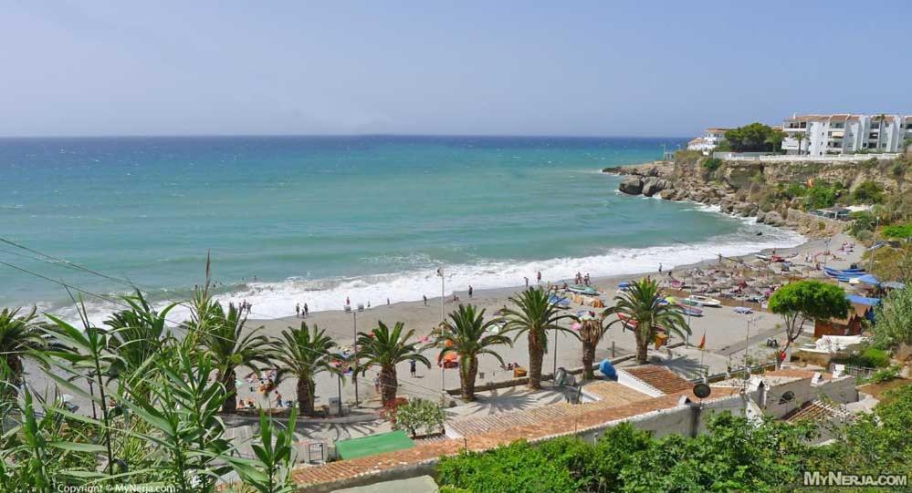 Villas-capistrano * Nerja