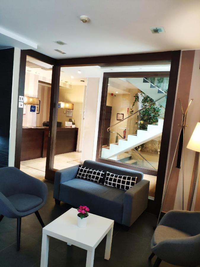 Hotel Puerta Del Arco Tudela de Duero