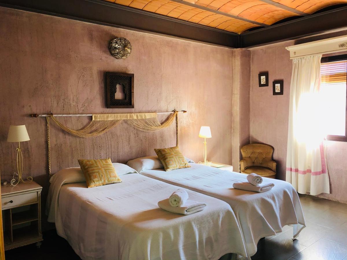 Aldabra Hotel