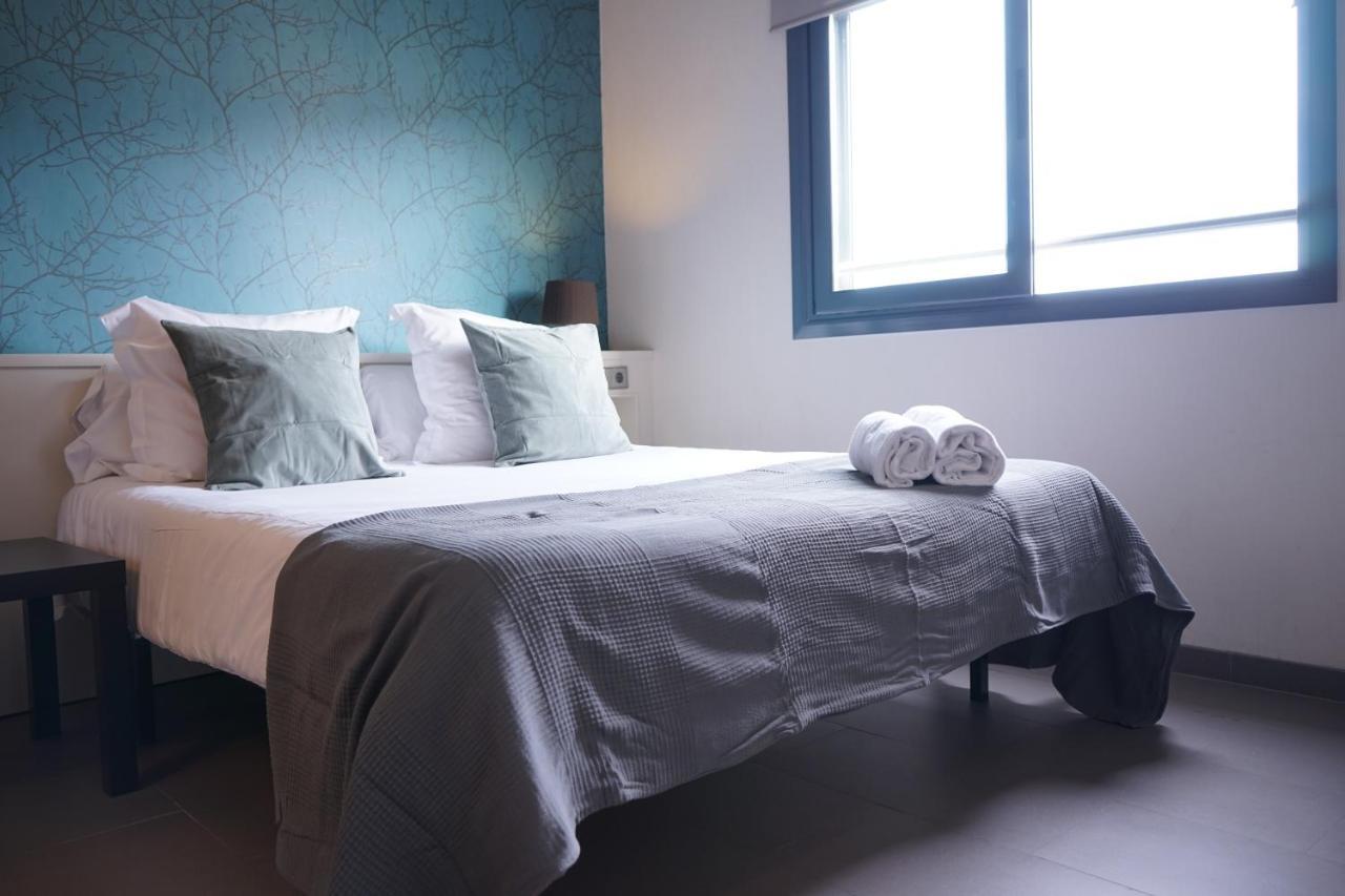 Barcelona Fifteen Central Aparthotel 2* Barcelona