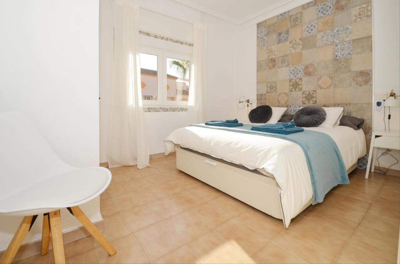 Apartamento Punta Prima Pleasure With Private Parking In A Gated Community Close To The *