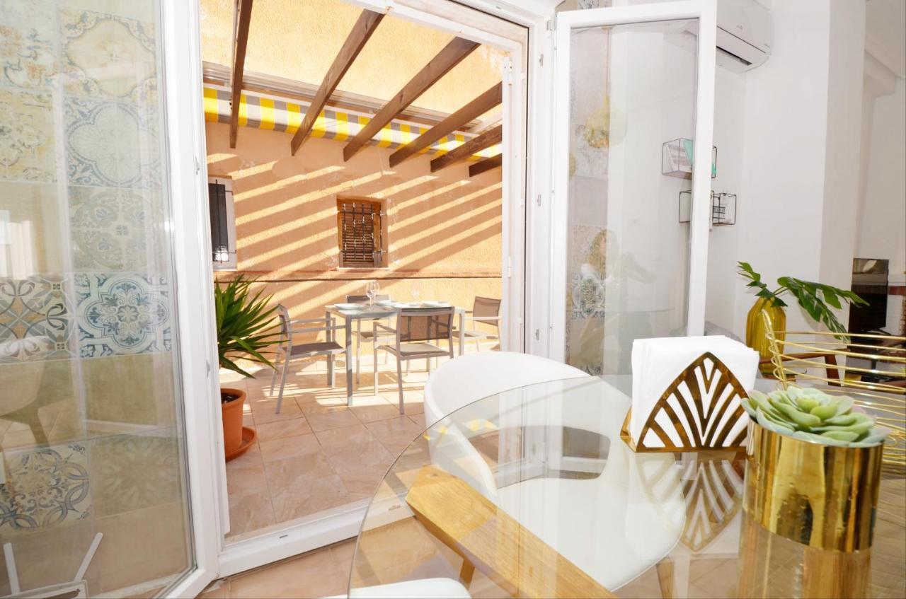 Punta Prima Pleasure With Private Parking In A Gated Community Close To The Apartamento Torrevieja