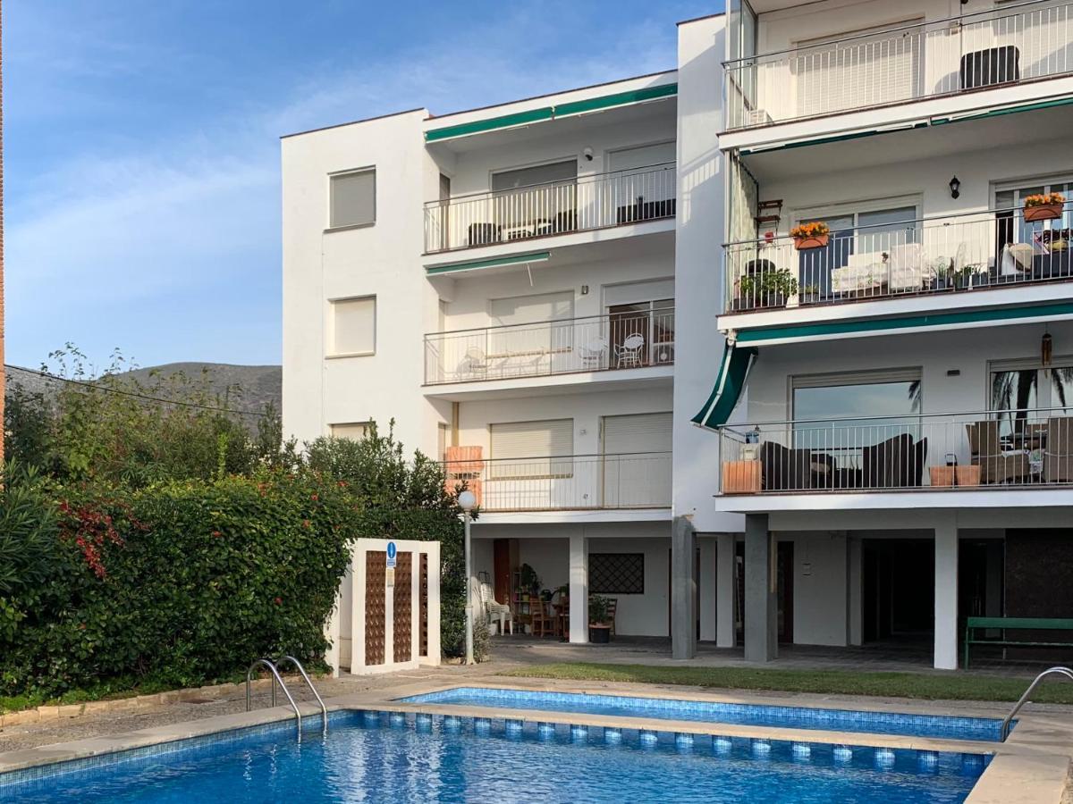 Solimar Apartment *